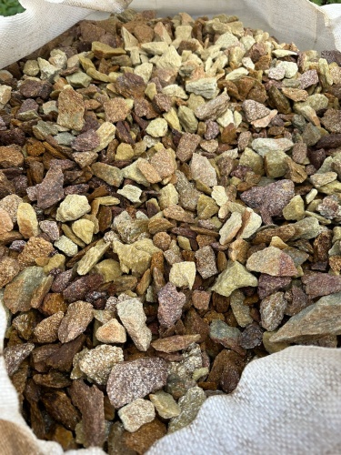 Златолит персиковый декоративная каменная крошка купить в Североуральске