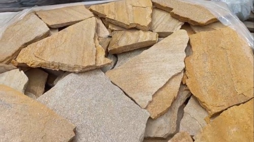 Плитняк златолит жёлтый для цоколя купить в Североуральске