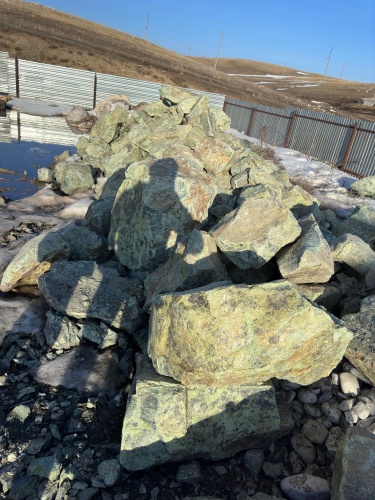 Камни для ландшафтного дизайна зелёные 10-60 килограмм купить в Североуральске