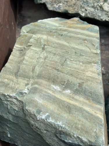 Ландшафтные глыбы зелёные 200-500 килограмм купить в Североуральске