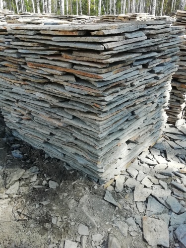 Плитняк златолит Уральский для цоколя, отмостки купить в Североуральске