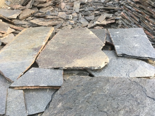 Серицит для лестницы, ступеней купить в Североуральске